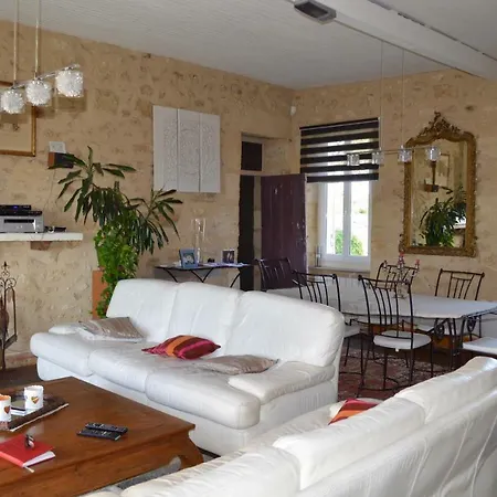 Bed & Breakfast Le Prieure Saint-Pey-de-Castets