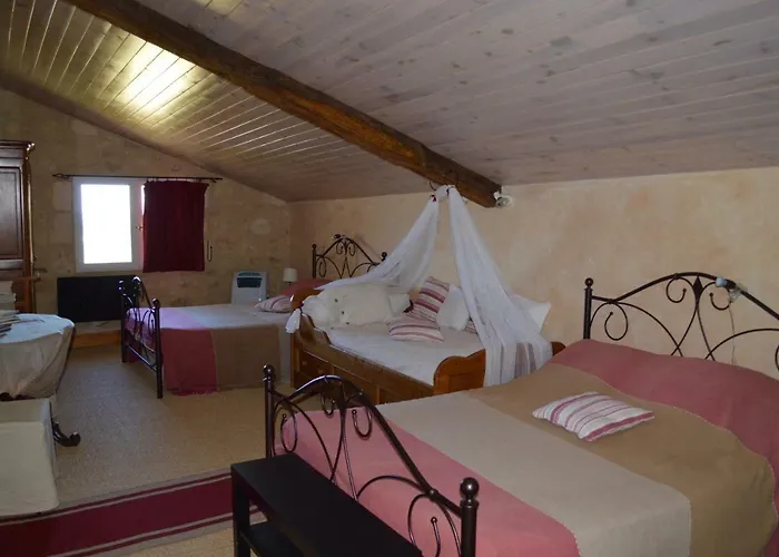 Le Prieure 住宿加早餐酒店