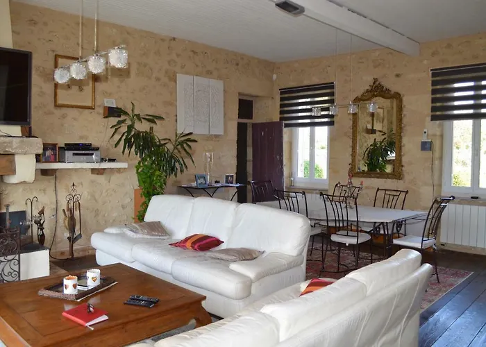 住宿加早餐酒店 Le Prieure Saint-Pey-de-Castets